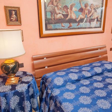 B&B Babri Simim Taj Rome Bagian luar foto