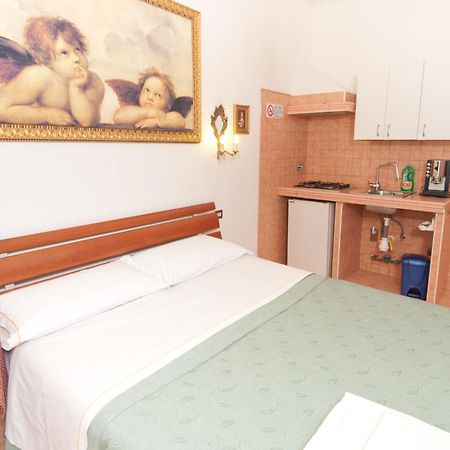B&B Babri Simim Taj Rome Bagian luar foto