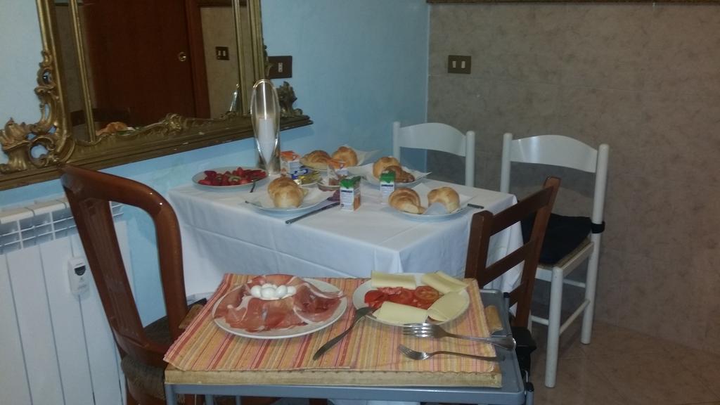B&B Babri Simim Taj Rome Bagian luar foto